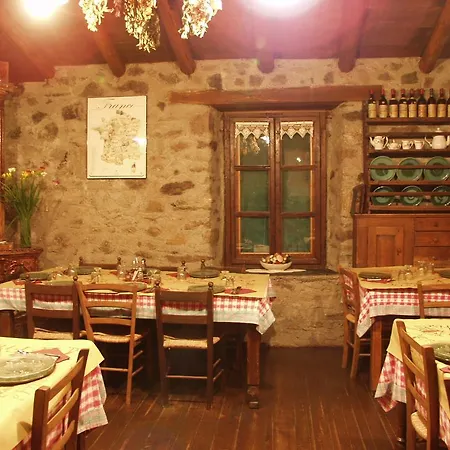 Agriturismo Le Frise Farm stay Artogne